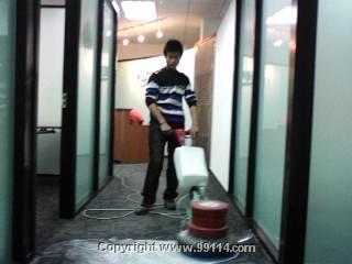专业清洗地毯 新e家清洗公司 北京清洗地毯 保洁服务 产品